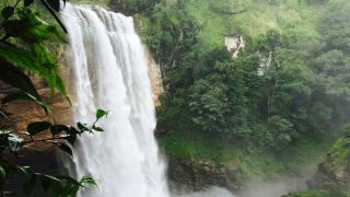 kiki-waterfall